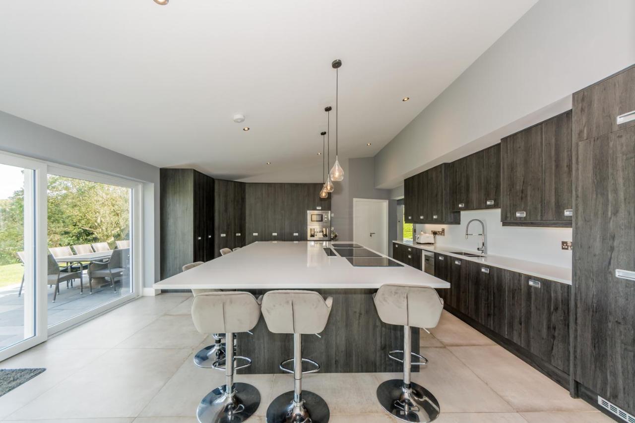 River Views,Kinsale, Hosted By Exquisite Holiday Homes, Sleeps 26 科克 外观 照片