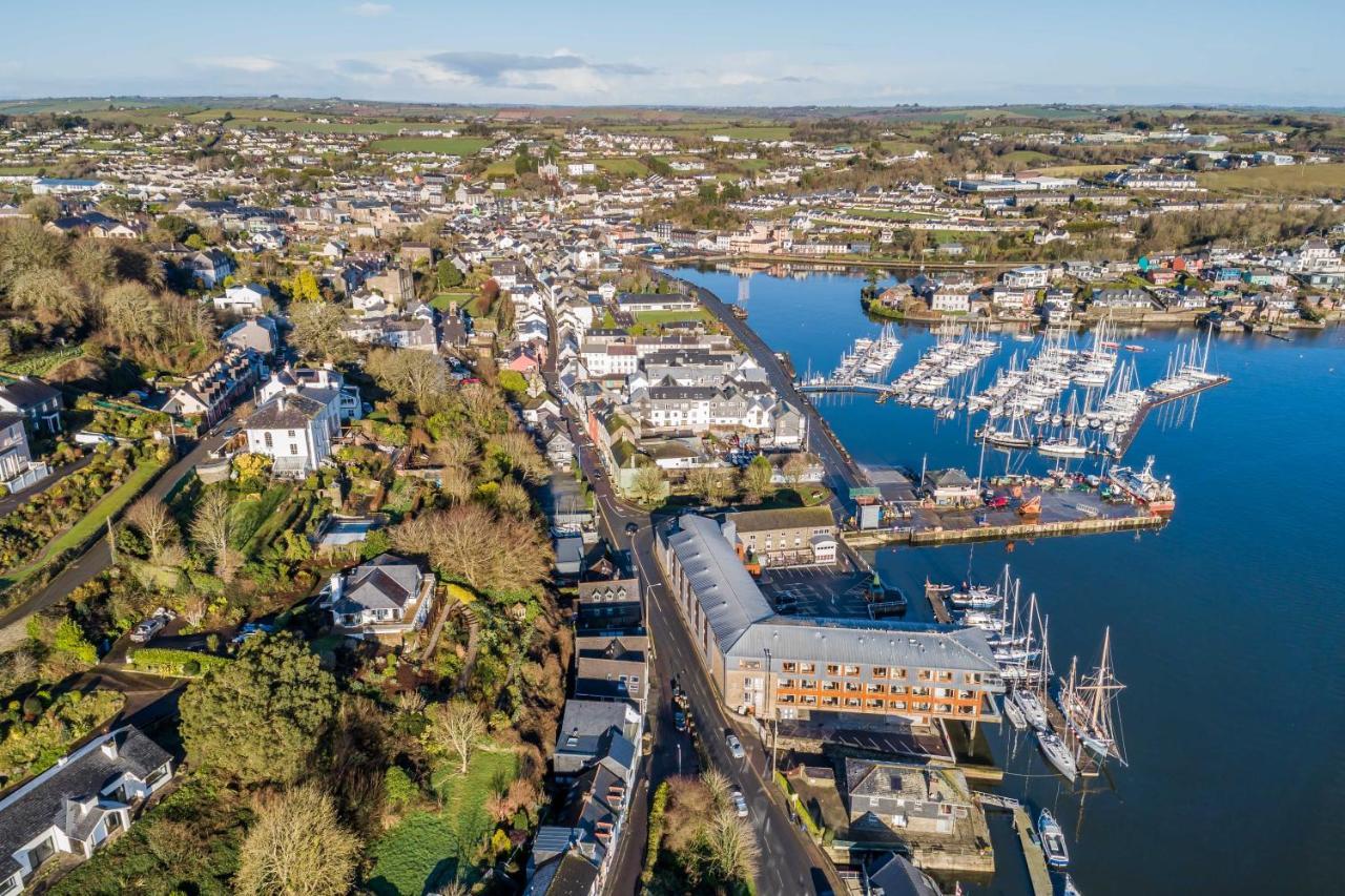 River Views,Kinsale, Hosted By Exquisite Holiday Homes, Sleeps 26 科克 外观 照片